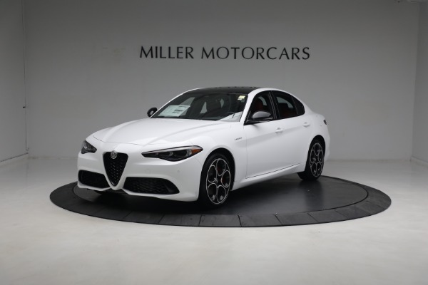 New 2024 Alfa Romeo Giulia Ti for sale $55,285 at Rolls-Royce Motor Cars Greenwich in Greenwich CT 06830 2