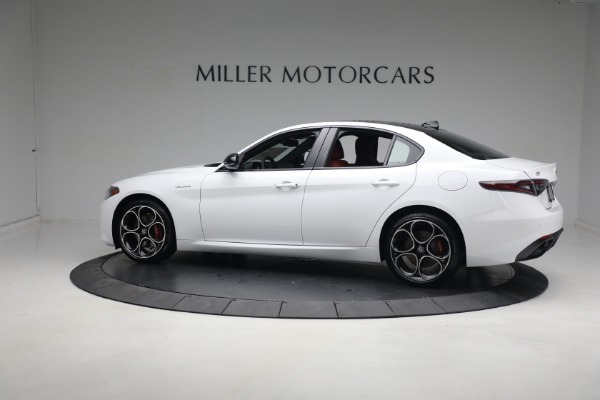 New 2024 Alfa Romeo Giulia Ti for sale $55,285 at Rolls-Royce Motor Cars Greenwich in Greenwich CT 06830 6