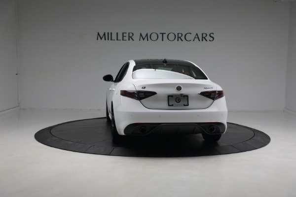 New 2024 Alfa Romeo Giulia Ti for sale $55,285 at Rolls-Royce Motor Cars Greenwich in Greenwich CT 06830 9