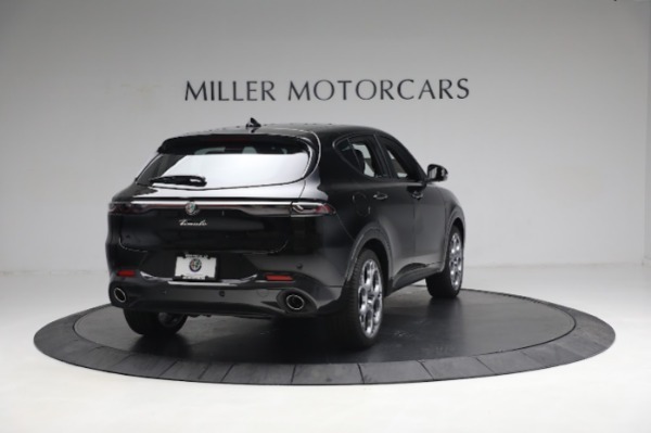 New 2024 Alfa Romeo Tonale Veloce for sale $57,640 at Rolls-Royce Motor Cars Greenwich in Greenwich CT 06830 10