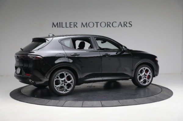 New 2024 Alfa Romeo Tonale Veloce for sale $57,640 at Rolls-Royce Motor Cars Greenwich in Greenwich CT 06830 12