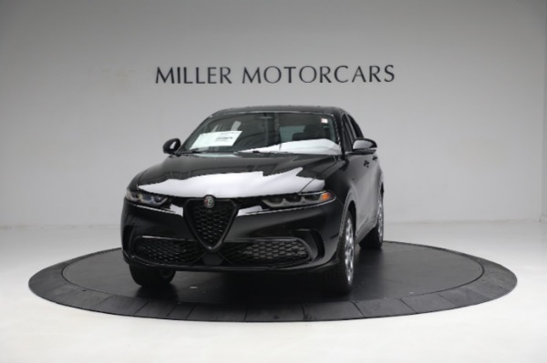 New 2024 Alfa Romeo Tonale Veloce for sale $57,640 at Rolls-Royce Motor Cars Greenwich in Greenwich CT 06830 1