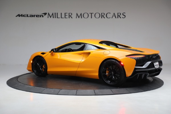New 2023 McLaren Artura Vision for sale Call for price at Rolls-Royce Motor Cars Greenwich in Greenwich CT 06830 4