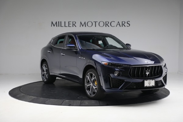 Used 2022 Maserati Levante Modena for sale Call for price at Rolls-Royce Motor Cars Greenwich in Greenwich CT 06830 11