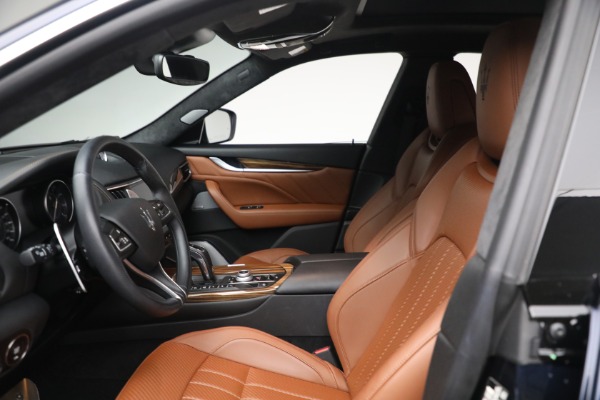 Used 2022 Maserati Levante Modena for sale Call for price at Rolls-Royce Motor Cars Greenwich in Greenwich CT 06830 15