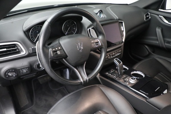 Used 2022 Maserati Ghibli Modena Q4 for sale $59,900 at Rolls-Royce Motor Cars Greenwich in Greenwich CT 06830 19