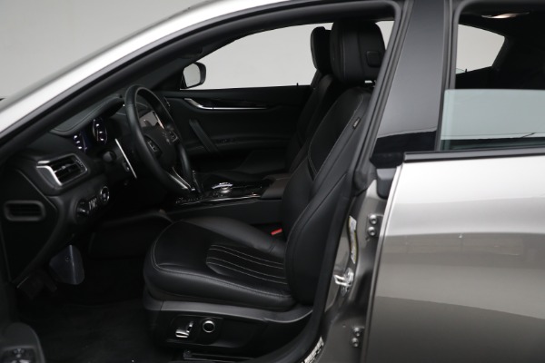 Used 2022 Maserati Ghibli Modena Q4 for sale $59,900 at Rolls-Royce Motor Cars Greenwich in Greenwich CT 06830 20