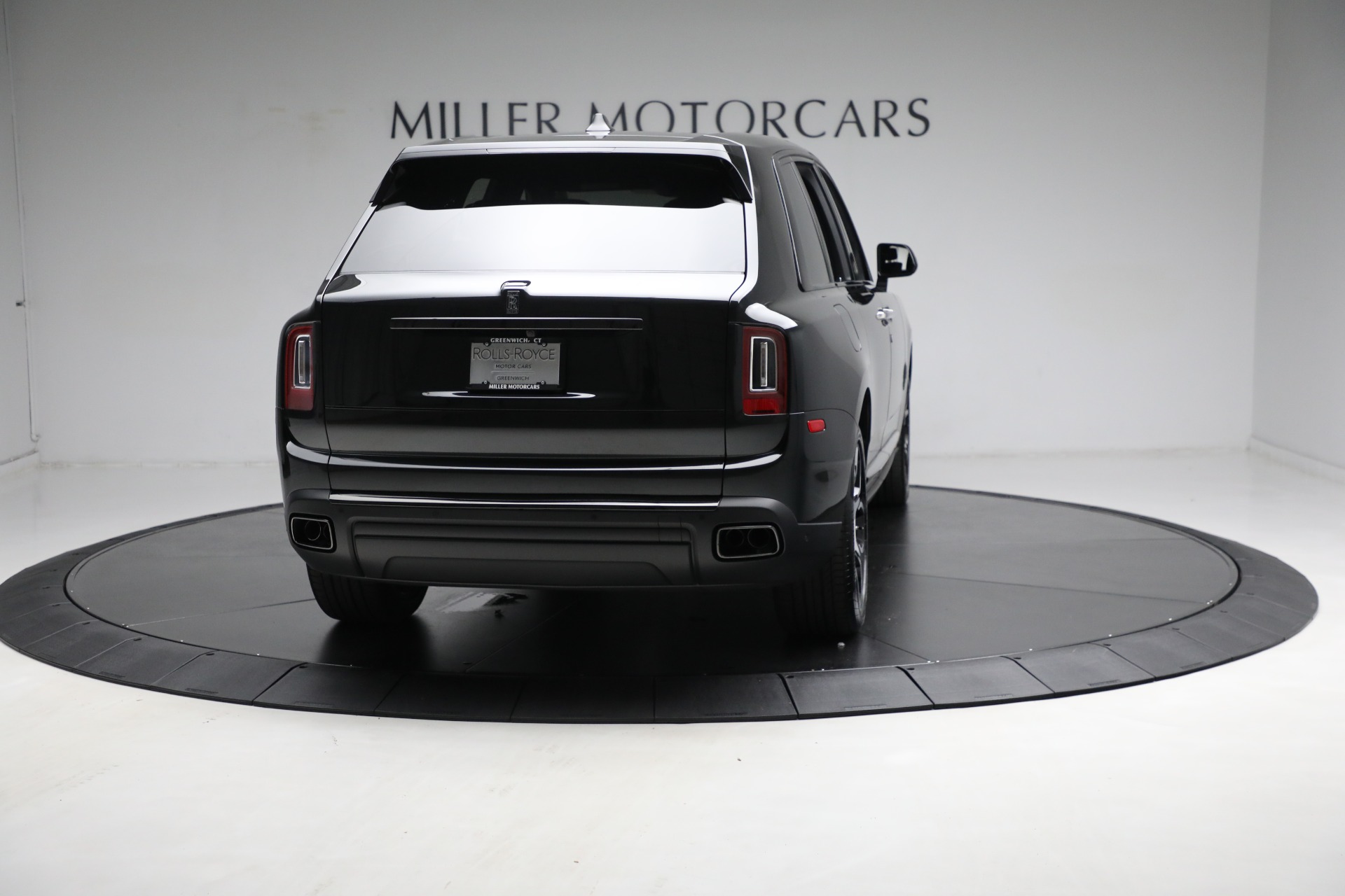 New 2024 Rolls-Royce Black Badge Cullinan for sale Sold at Rolls-Royce Motor Cars Greenwich in Greenwich CT 06830 14