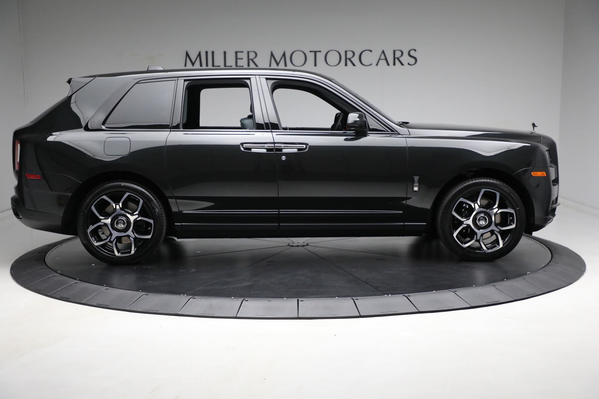 New 2024 Rolls-Royce Black Badge Cullinan for sale Sold at Rolls-Royce Motor Cars Greenwich in Greenwich CT 06830 18