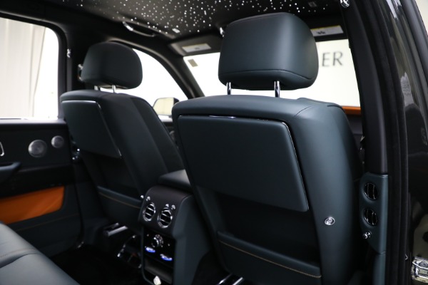 Used 2024 Rolls-Royce Black Badge Cullinan for sale Sold at Rolls-Royce Motor Cars Greenwich in Greenwich CT 06830 27