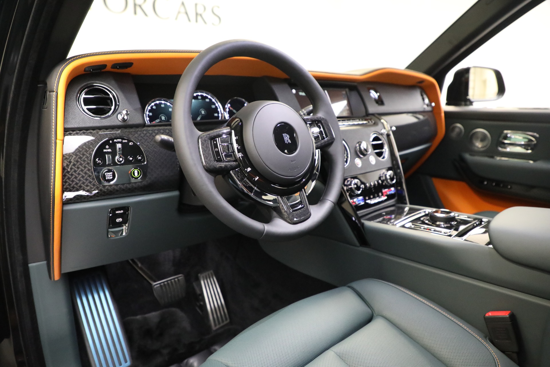 New 2024 Rolls-Royce Black Badge Cullinan for sale Sold at Rolls-Royce Motor Cars Greenwich in Greenwich CT 06830 27