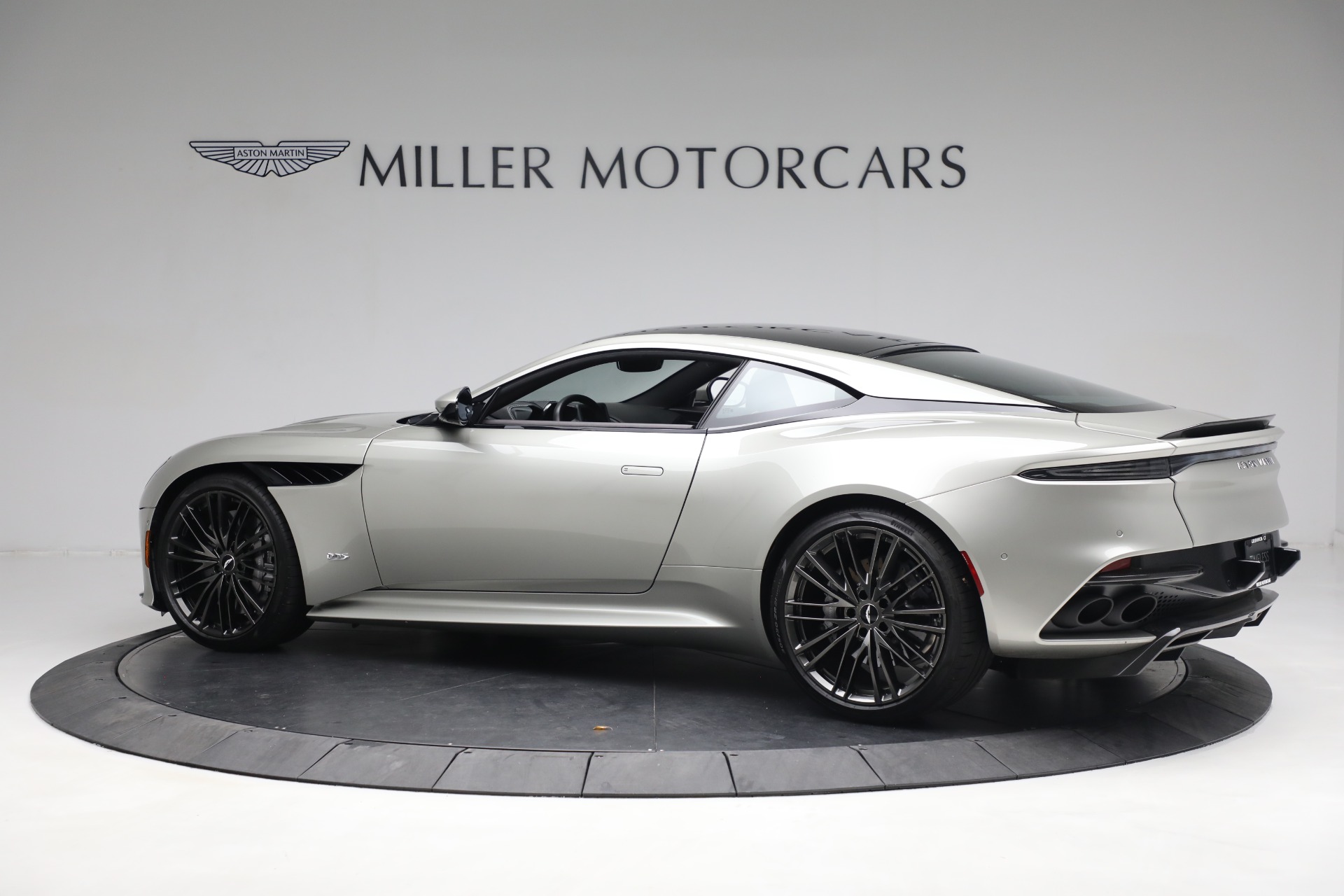 Used 2022 Aston Martin DBS Superleggera for sale Sold at Rolls-Royce Motor Cars Greenwich in Greenwich CT 06830 3