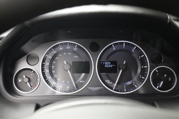Used 2012 Aston Martin V12 Vantage Carbon Black for sale Sold at Rolls-Royce Motor Cars Greenwich in Greenwich CT 06830 19