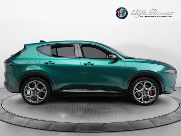 New 2024 Alfa Romeo Tonale Veloce for sale $59,340 at Rolls-Royce Motor Cars Greenwich in Greenwich CT 06830 12