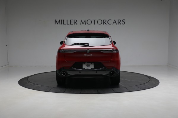 New 2024 Alfa Romeo Tonale Veloce for sale $52,790 at Rolls-Royce Motor Cars Greenwich in Greenwich CT 06830 11