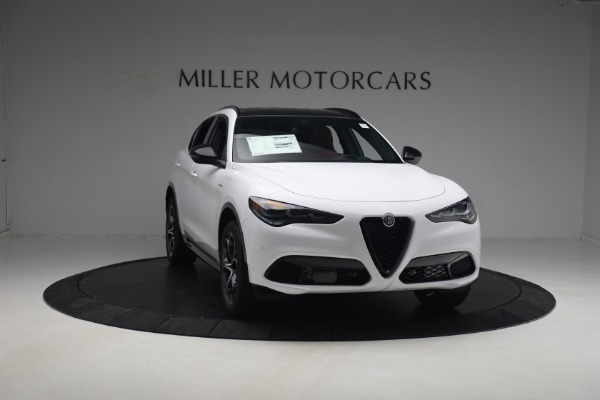 New 2024 Alfa Romeo Stelvio Ti for sale $56,696 at Rolls-Royce Motor Cars Greenwich in Greenwich CT 06830 19