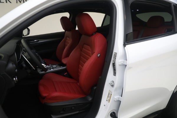 New 2024 Alfa Romeo Stelvio Ti for sale $56,696 at Rolls-Royce Motor Cars Greenwich in Greenwich CT 06830 23