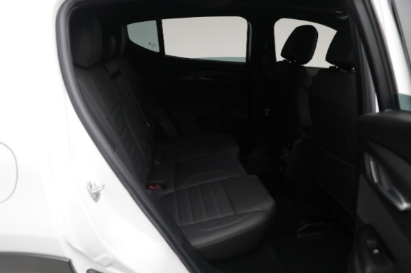 New 2024 Alfa Romeo Tonale Veloce for sale $55,290 at Rolls-Royce Motor Cars Greenwich in Greenwich CT 06830 26