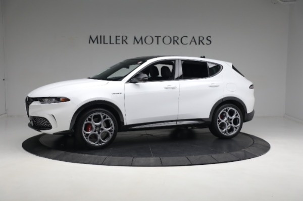 New 2024 Alfa Romeo Tonale Veloce for sale $55,290 at Rolls-Royce Motor Cars Greenwich in Greenwich CT 06830 3