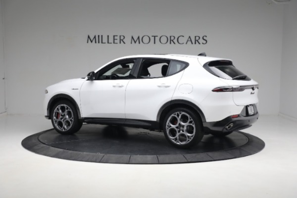 New 2024 Alfa Romeo Tonale Veloce for sale $55,290 at Rolls-Royce Motor Cars Greenwich in Greenwich CT 06830 5