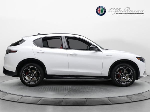 New 2024 Alfa Romeo Stelvio Veloce for sale $57,395 at Rolls-Royce Motor Cars Greenwich in Greenwich CT 06830 17