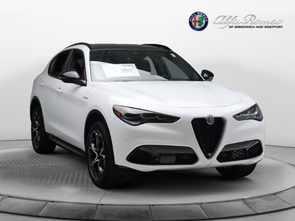 New 2024 Alfa Romeo Stelvio Veloce for sale $57,395 at Rolls-Royce Motor Cars Greenwich in Greenwich CT 06830 21