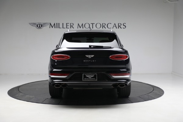 Used 2021 Bentley Bentayga V8 for sale $149,900 at Rolls-Royce Motor Cars Greenwich in Greenwich CT 06830 6