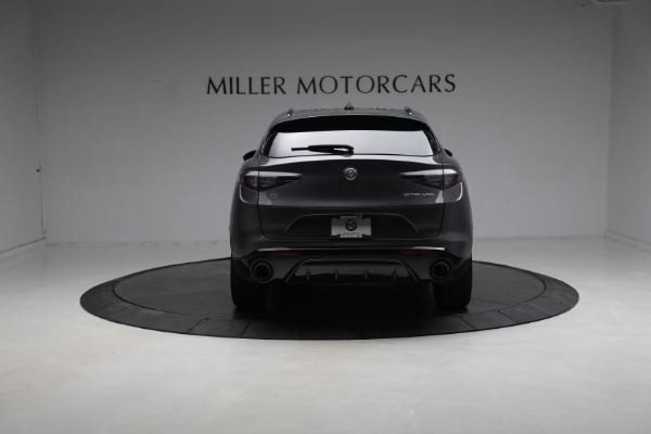 New 2024 Alfa Romeo Stelvio Veloce for sale $56,605 at Rolls-Royce Motor Cars Greenwich in Greenwich CT 06830 10
