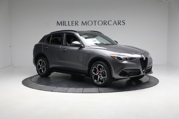 New 2024 Alfa Romeo Stelvio Veloce for sale $56,605 at Rolls-Royce Motor Cars Greenwich in Greenwich CT 06830 17