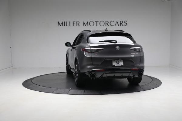 New 2024 Alfa Romeo Stelvio Veloce for sale $56,605 at Rolls-Royce Motor Cars Greenwich in Greenwich CT 06830 9