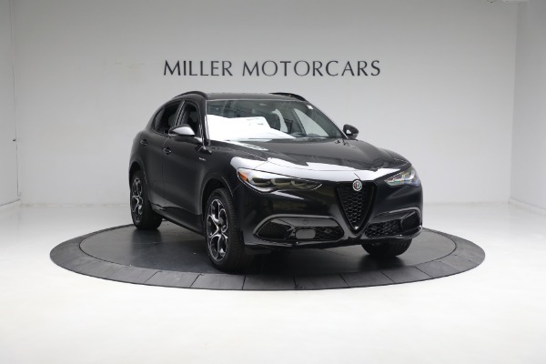 New 2024 Alfa Romeo Stelvio Veloce for sale $57,305 at Rolls-Royce Motor Cars Greenwich in Greenwich CT 06830 17