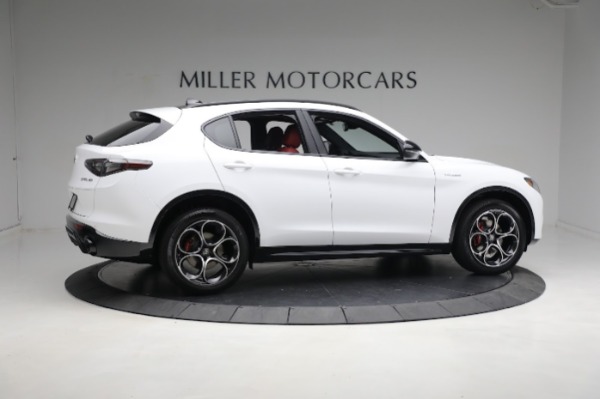 New 2024 Alfa Romeo Stelvio Veloce for sale $56,695 at Rolls-Royce Motor Cars Greenwich in Greenwich CT 06830 15