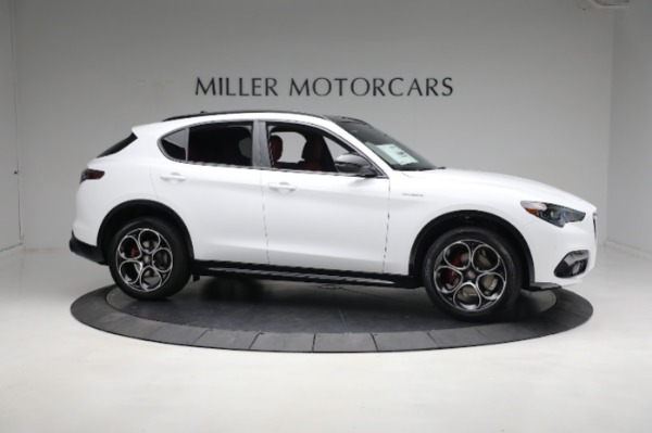 New 2024 Alfa Romeo Stelvio Veloce for sale $56,695 at Rolls-Royce Motor Cars Greenwich in Greenwich CT 06830 17