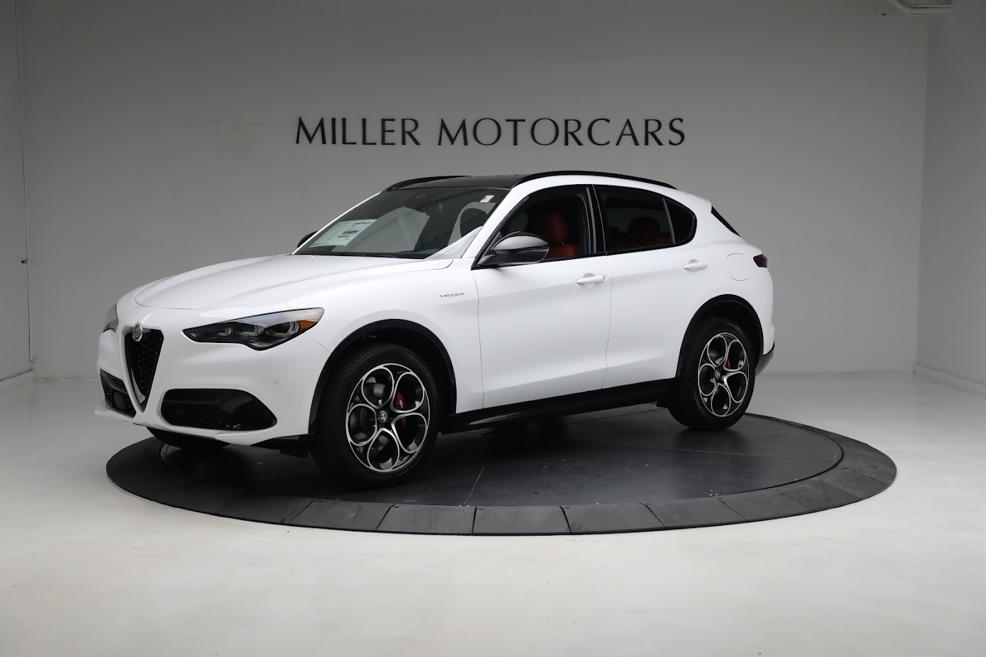 New 2024 Alfa Romeo Stelvio Veloce for sale $56,695 at Rolls-Royce Motor Cars Greenwich in Greenwich CT 06830 1