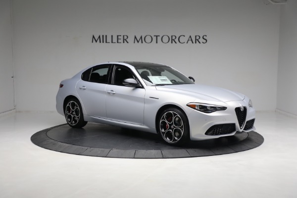 New 2024 Alfa Romeo Giulia Competizione for sale $58,160 at Rolls-Royce Motor Cars Greenwich in Greenwich CT 06830 17