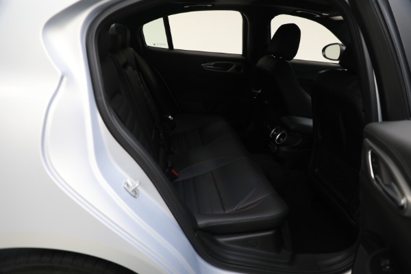 New 2024 Alfa Romeo Giulia Competizione for sale $58,160 at Rolls-Royce Motor Cars Greenwich in Greenwich CT 06830 27