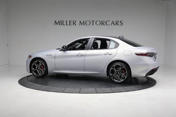 New 2024 Alfa Romeo Giulia Competizione for sale $58,160 at Rolls-Royce Motor Cars Greenwich in Greenwich CT 06830 6