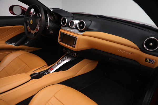 Used 2015 Ferrari California T for sale Sold at Rolls-Royce Motor Cars Greenwich in Greenwich CT 06830 22