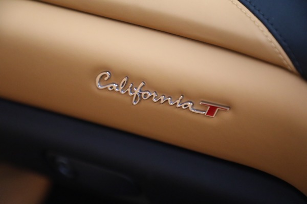 Used 2015 Ferrari California T for sale Sold at Rolls-Royce Motor Cars Greenwich in Greenwich CT 06830 27
