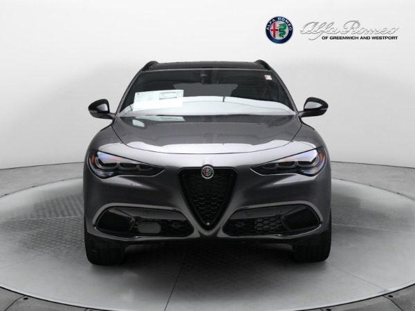 New 2024 Alfa Romeo Stelvio Veloce for sale $56,605 at Rolls-Royce Motor Cars Greenwich in Greenwich CT 06830 20
