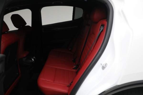 New 2024 Alfa Romeo Stelvio Veloce for sale $56,695 at Rolls-Royce Motor Cars Greenwich in Greenwich CT 06830 27