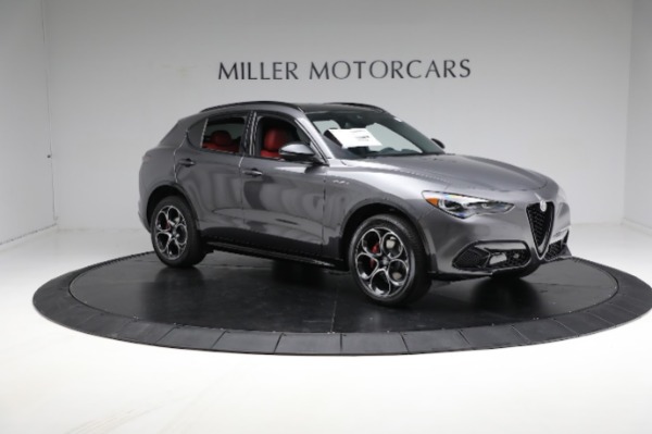 New 2024 Alfa Romeo Stelvio Veloce for sale $58,055 at Rolls-Royce Motor Cars Greenwich in Greenwich CT 06830 24