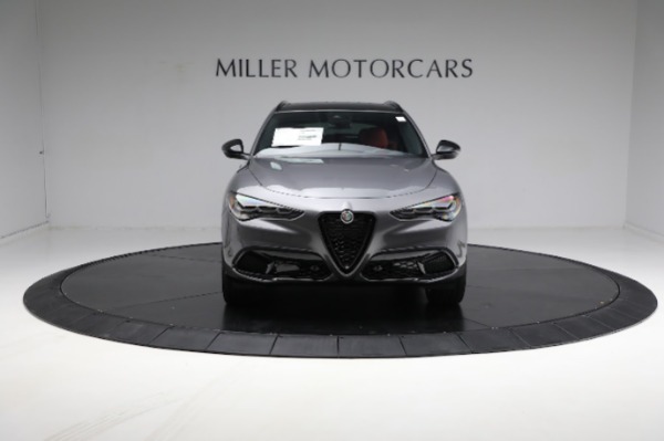 New 2024 Alfa Romeo Stelvio Veloce for sale $58,055 at Rolls-Royce Motor Cars Greenwich in Greenwich CT 06830 27