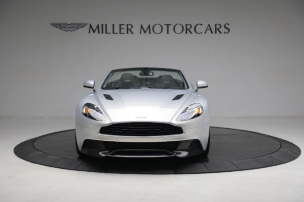 Used 2016 Aston Martin Vanquish Volante for sale $149,900 at Rolls-Royce Motor Cars Greenwich in Greenwich CT 06830 11