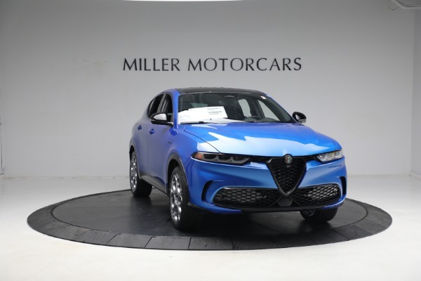 New 2024 Alfa Romeo Tonale Veloce for sale Sold at Rolls-Royce Motor Cars Greenwich in Greenwich CT 06830 18