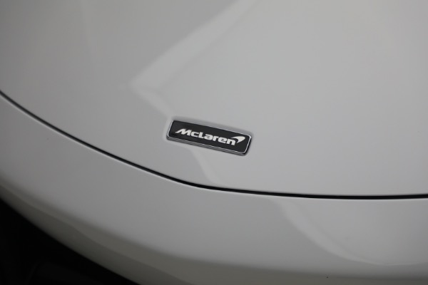 New 2023 McLaren Artura for sale Call for price at Rolls-Royce Motor Cars Greenwich in Greenwich CT 06830 18