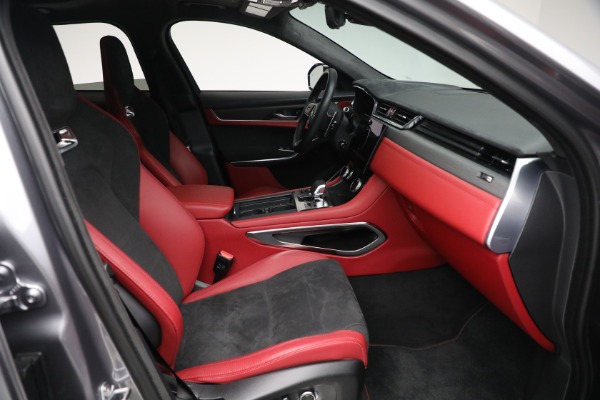Used 2021 Jaguar F-PACE SVR for sale Sold at Rolls-Royce Motor Cars Greenwich in Greenwich CT 06830 17