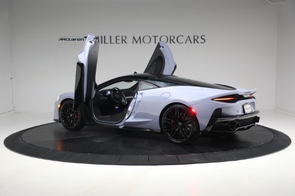 New 2023 McLaren GT Luxe for sale $237,798 at Rolls-Royce Motor Cars Greenwich in Greenwich CT 06830 14