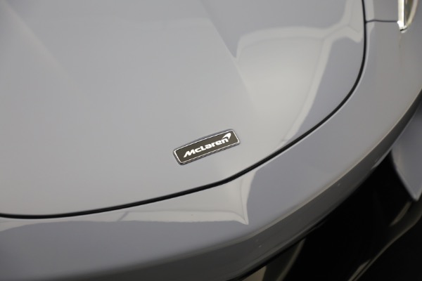 New 2023 McLaren GT Luxe for sale $237,798 at Rolls-Royce Motor Cars Greenwich in Greenwich CT 06830 17