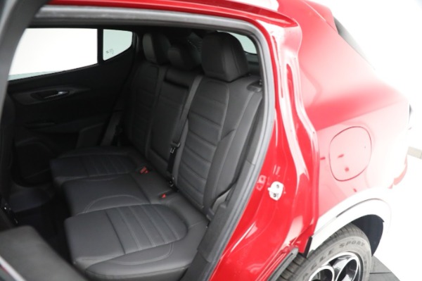 New 2024 Alfa Romeo Tonale Ti for sale $50,290 at Rolls-Royce Motor Cars Greenwich in Greenwich CT 06830 23